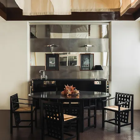 Pied A Terre Oberkampf Apartment