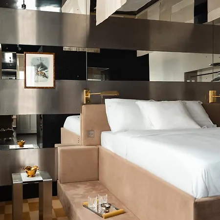 Pied A Terre Oberkampf Paris
